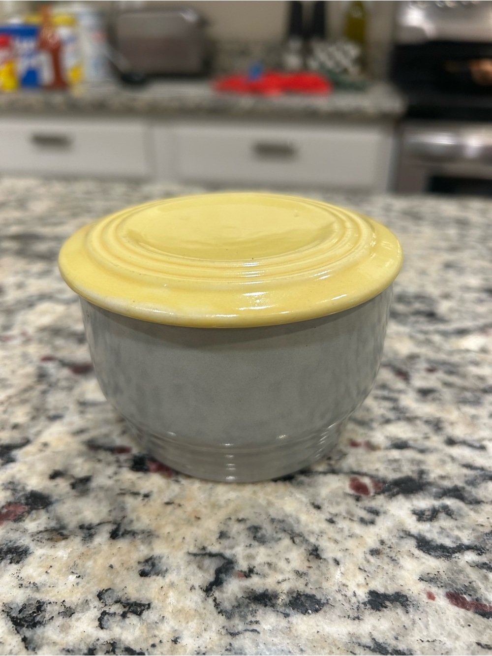 General Electric Ceramic Covered Dish w/ Lid, Gray/Yellow, Round Hall China